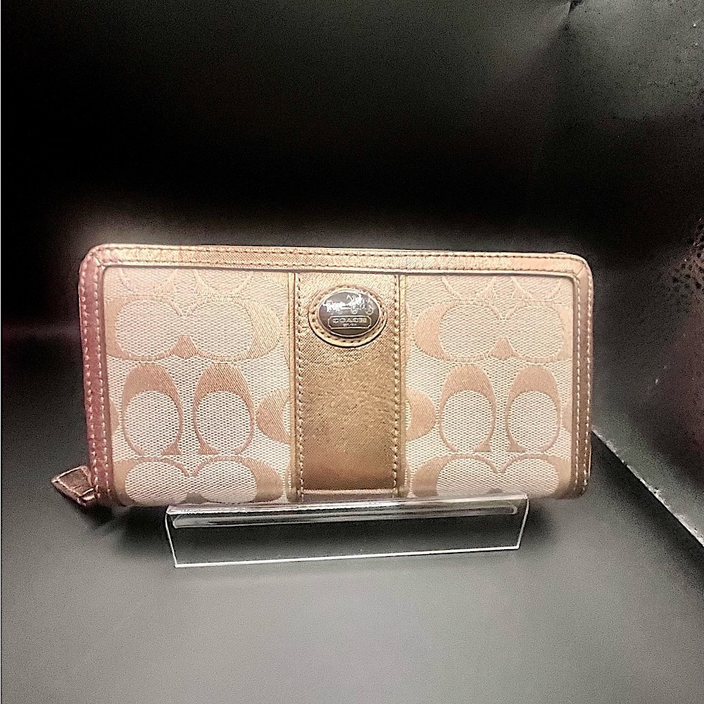 COACH Metallic Burnished Bronze/Gold and Tan Signature Wallet CC’s Stunning - Picture 3 of 11